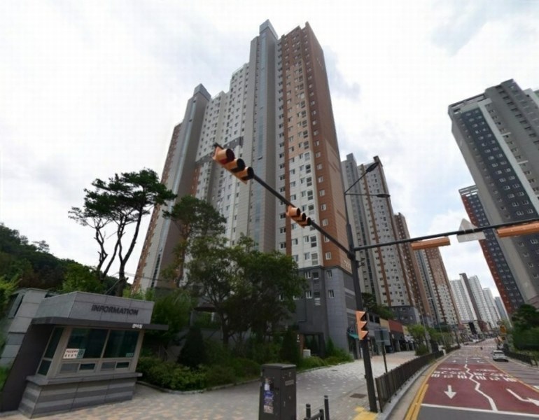 2024타경61090 경기도 시흥시 장현순환로 81, 시흥능곡역모아미래도에듀포레 1111동 1층 102호 아파트[공급33평형] 경매 이미지