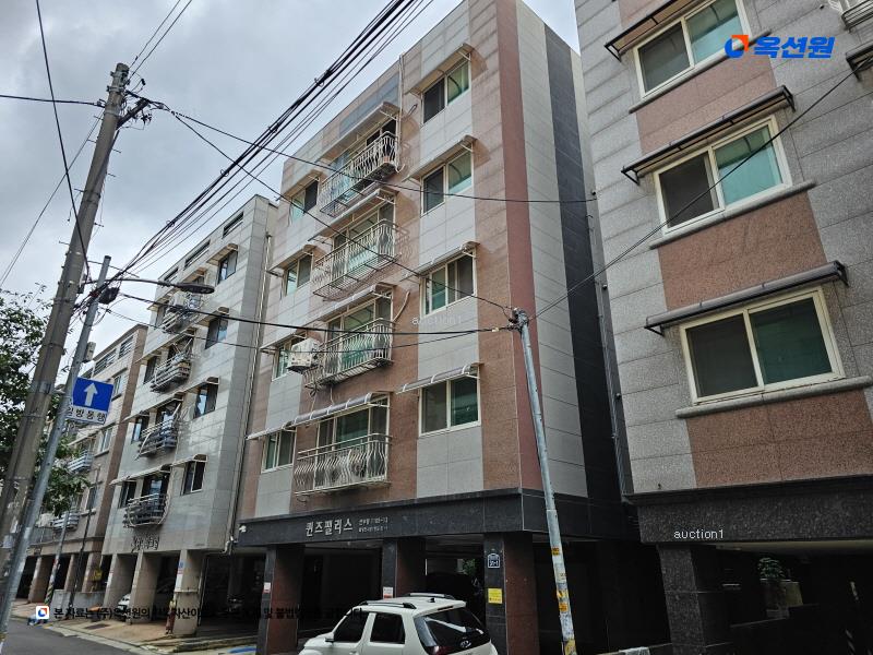 2025타경51939 경기도 안산시 단원구 화정천서로7안길 31-1, 퀸즈팰리스 4층 401호 다세대(빌라)[공급19평형] 경매 이미지