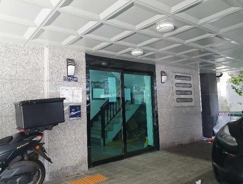 2025타경4401 서울특별시 양천구 가로공원로58길 20, 서래하우스 4층 402호 다세대(빌라) 경매 이미지