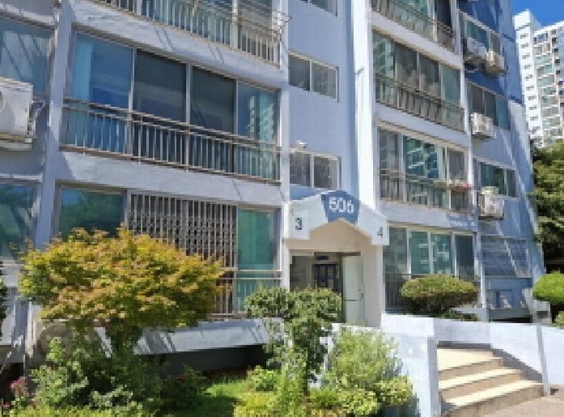 2025타경513 경상남도 거제시 옥포로 315, 옥포5차덕산타운 506동 1층 103호 다세대(빌라) 경매 이미지