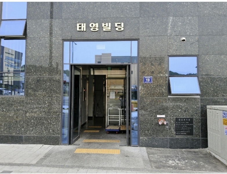 2025타경52391 경기도 시흥시 매화산단2길 19, 태영빌딩 4층 401호 근린상가 경매 이미지