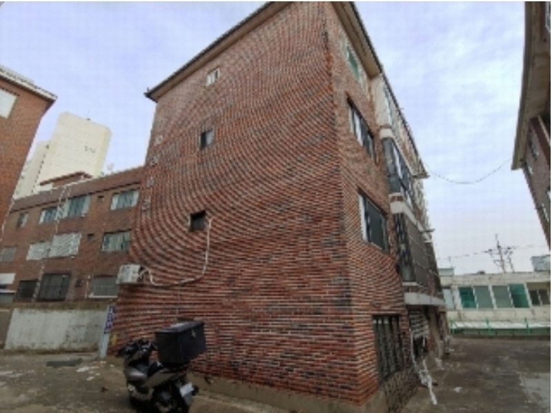 2023타경108099 경기도 군포시 금재로12번길 13-7, 훼미리빌라 3층 302호 다세대(빌라)[공급12평형] 경매 이미지