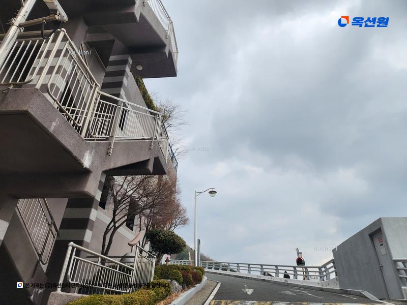 2025타경100975 부산광역시 사하구 대티로17번길 47, 괴정참누리아파트 101동 3층 302호 아파트[공급33평형] 경매 이미지