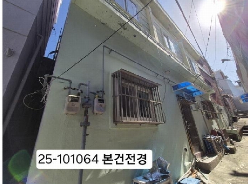2025타경101064 부산광역시 서구 동대신동2가 100-107 대지 경매 이미지