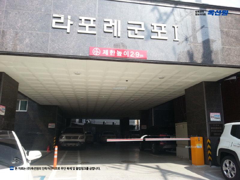 2024타경102685 경기도 군포시 군포역2길 5, 라포레 8층 802호 오피스텔[계약30평형] 경매 이미지