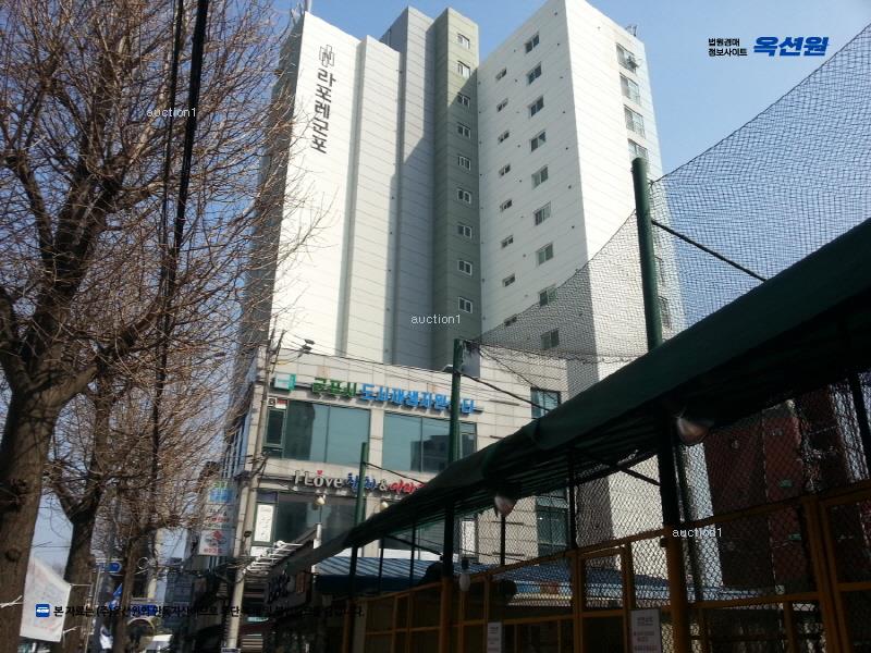 2024타경102685 경기도 군포시 군포역2길 5, 라포레 8층 802호 오피스텔[계약30평형] 경매 이미지