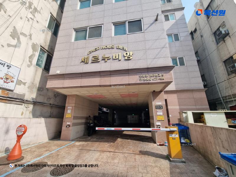 2024타경105554 경기도 안양시 만안구 안양로263번길 5, 세르누비앙3차 6층 605호 다세대(빌라) 경매 이미지