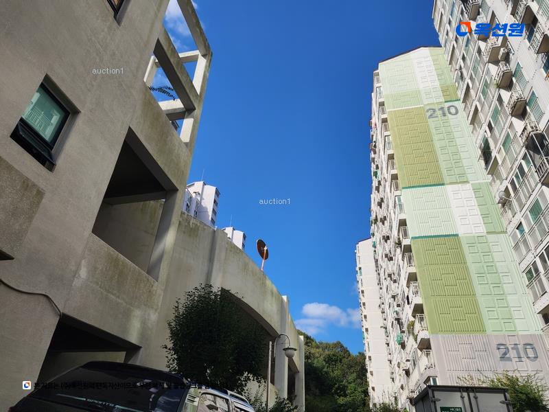 2024타경109518 부산광역시 북구 함박봉로140번길 16, 상록한신휴플러스아파트 210동 10층 1001호 아파트[공급33평형] 경매 이미지