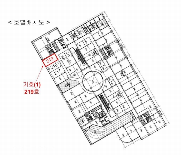 2025타경100823 경기도 의왕시 경수대로 262, 의왕서해그랑블(블루스퀘어)판매시설(상점) 2층 219호 근린상가 경매 이미지
