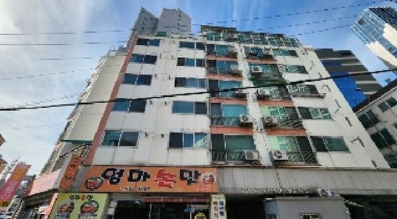 2025타경100836 경기도 군포시 봉성로5번길 33, 성인스위스아파트 지하1층 비01호 근린상가 경매 이미지