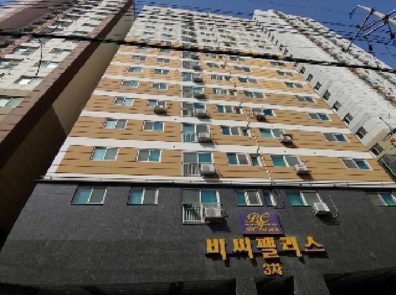2025타경100896 경기도 군포시 군포로580번길 28, 비씨팰리스3차 10층 1004호 오피스텔[계약21평형] 경매 이미지