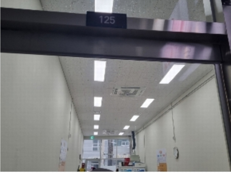 2023타경108518 경기도 안양시 만안구 전파로44번길 57, 두산명학아너비즈타워 1층 125호 근린상가 경매 이미지