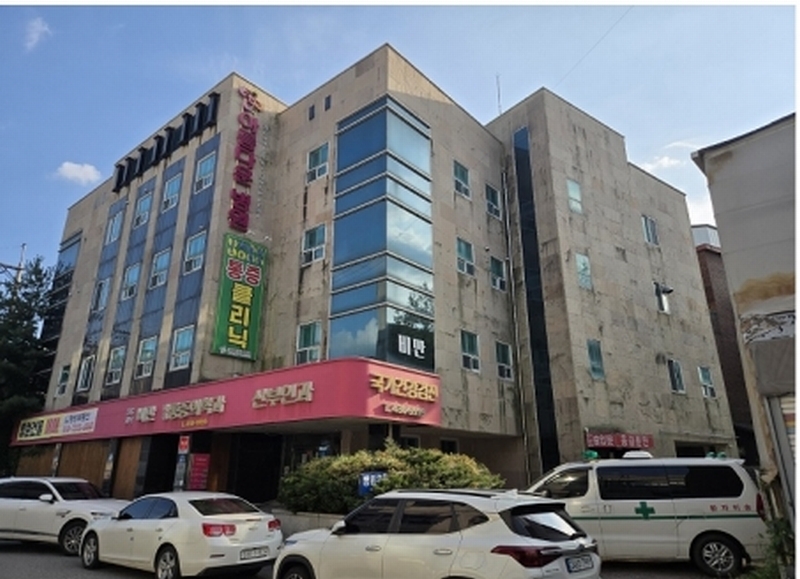 2025타경1821 강원특별자치도 홍천군 홍천읍 희망리 376-33 의료시설 경매 이미지
