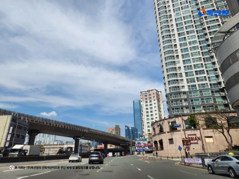 2025타경179 부산광역시 남구 전포대로40번길 9, 대성문문현3차퀸즈더블유 9층 1004호 아파트[공급11평형] 경매 이미지