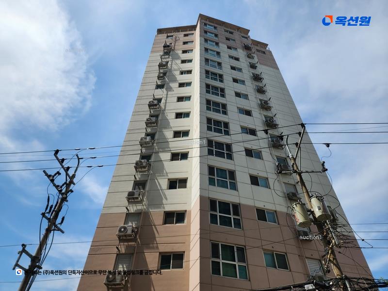 2025타경179 부산광역시 남구 전포대로40번길 9, 대성문문현3차퀸즈더블유 9층 1004호 아파트[공급11평형] 경매 이미지