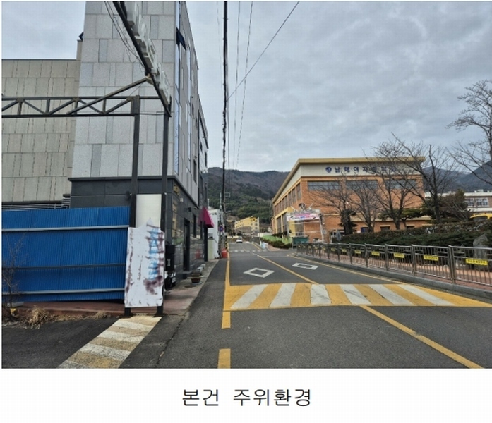 2025타경30174 경상남도 남해군 남해읍 서변리 363 자동차관련시설 경매 이미지