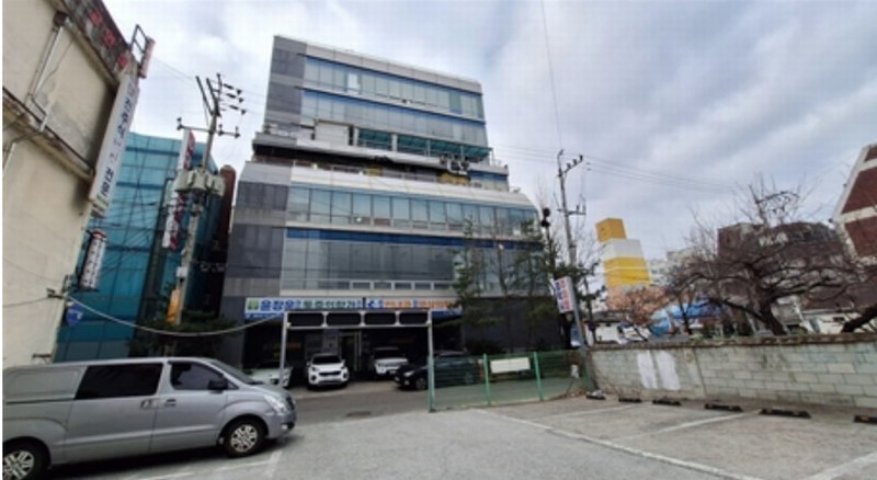 2024타경406562 강원특별자치도 원주시 중앙로 86, 구분건물 1동 2층 201호 근린상가 경매 이미지
