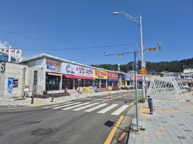 2025타경10325 강원특별자치도 속초시 대포항희망길 59, 대포항수산시장 10호 근린상가 경매 이미지