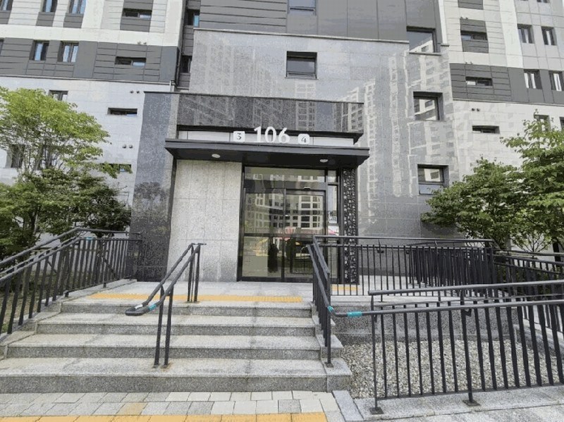 2025타경51684 충청북도 청주시 흥덕구 복대로 220, 더샵청주센트럴 106동 15층 1503호 아파트 경매 이미지