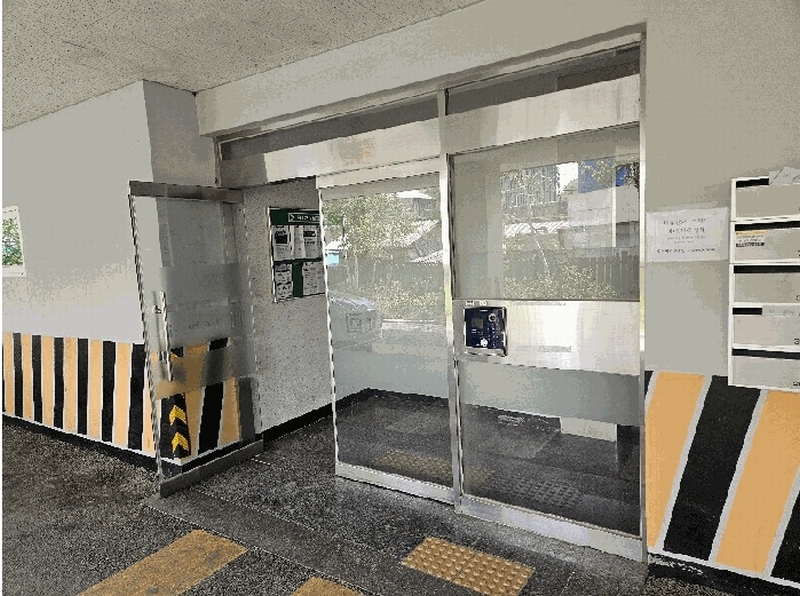 2025타경30529 충청북도 충주시 행정9길 20-8, 더휴인5차아파트 2층 202호 오피스텔[계약34평형] 경매 이미지