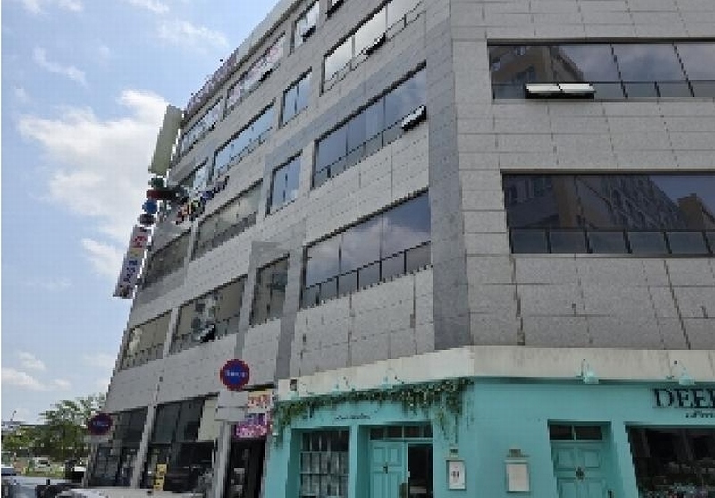 2025타경30540 충청북도 음성군 장성3길 13-5, 스카이타워 1층 104호 근린상가 경매 이미지