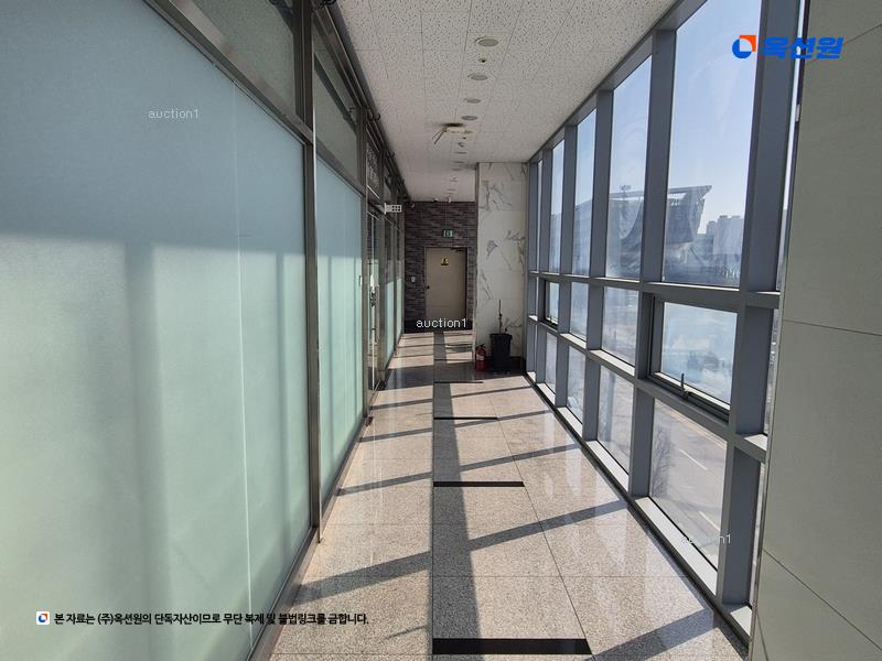 2025타경501800 세종특별자치시 시청대로 127, 강남프라자 지2층 비305호외1개호 근린상가 경매 이미지