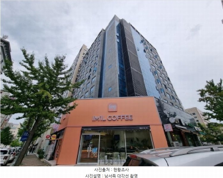 2025타경503388 대전광역시 서구 둔산로73번길 22, 블루샵 8층 820호 숙박(콘도등) 경매 이미지