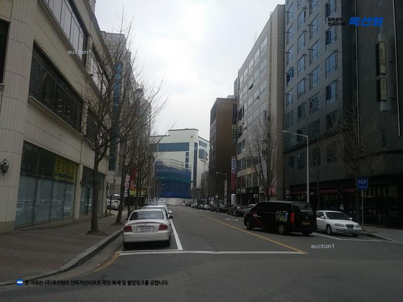 2025타경503388 대전광역시 서구 둔산로73번길 22, 블루샵 8층 820호 숙박(콘도등) 경매 이미지