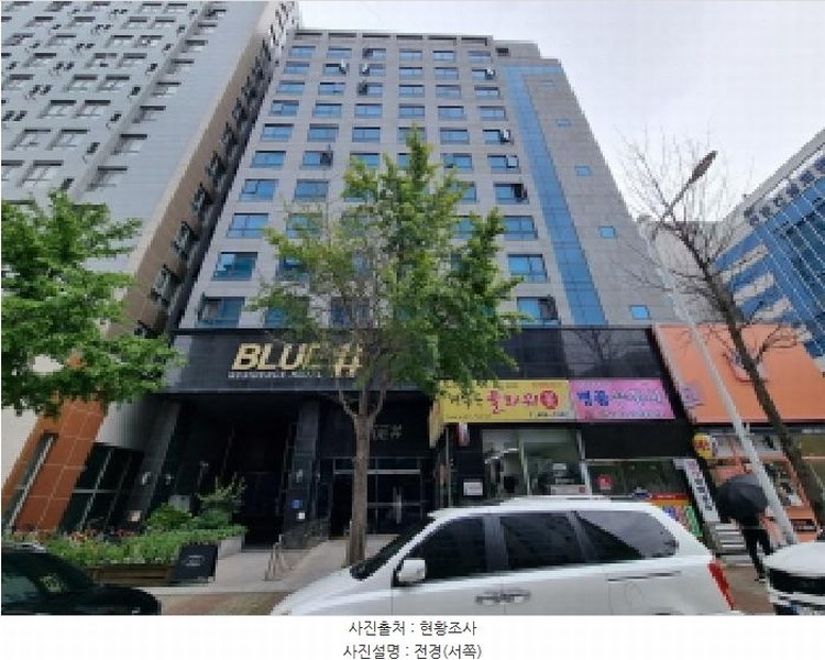 2025타경503388 대전광역시 서구 둔산로73번길 22, 블루샵 8층 820호 숙박(콘도등) 경매 이미지