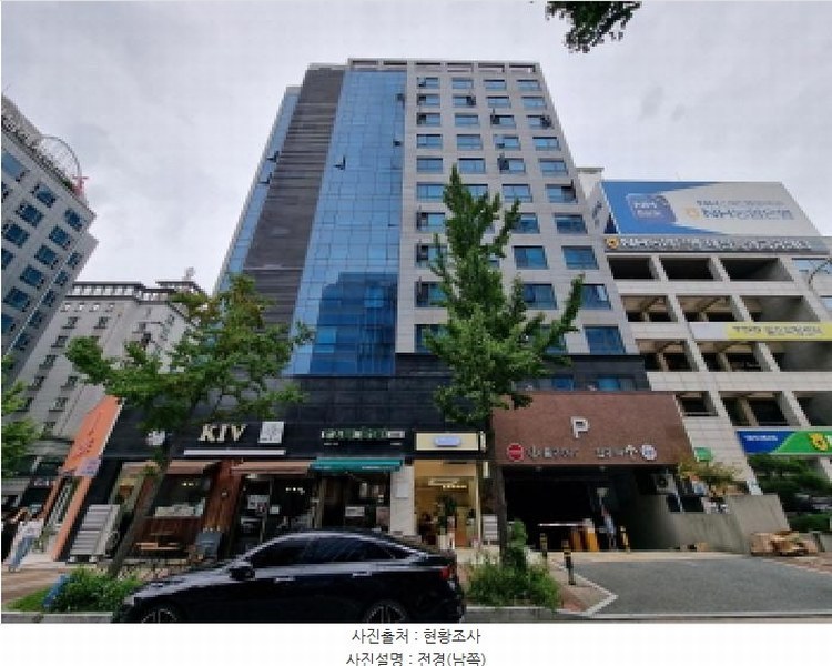 2025타경503388 대전광역시 서구 둔산로73번길 22, 블루샵 8층 820호 숙박(콘도등) 경매 이미지