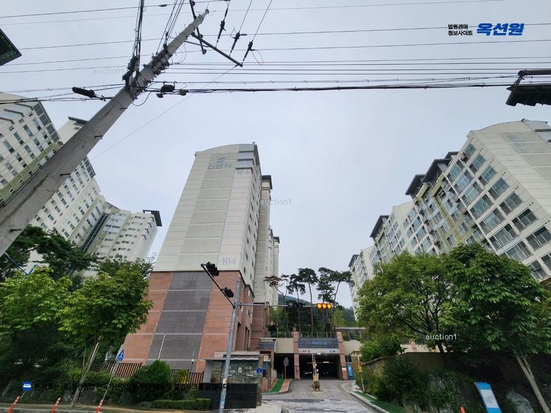 2024타경121326 경상북도 경산시 장산로4길 10, 성암산신동아파밀리에아파트 112동 1층 102호 아파트[공급46평형] 경매 이미지