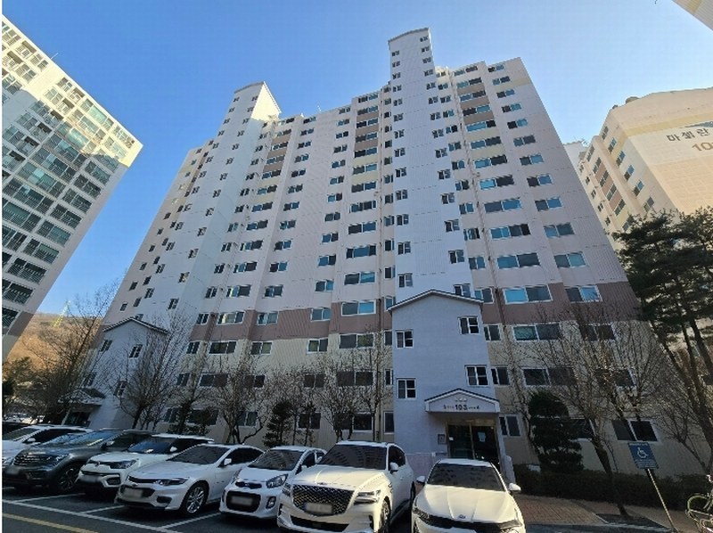 2024타경124318 대전광역시 동구 대학로 102-7, 용운마젤란21아파트 103동 2층 203호 아파트[공급33평형] 경매 이미지