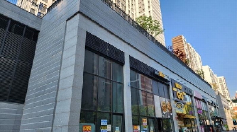 2025타경1058 경상남도 양산시 내송큰들로 107, 사송더샵데시앙3단지 상가동 지3층 301호 근린상가 경매 이미지