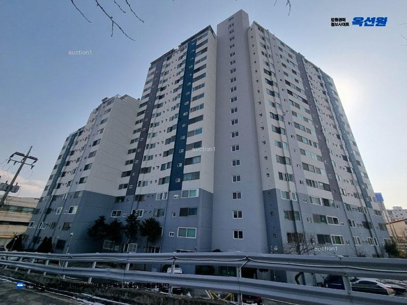 2025타경1157 충청남도 홍성군 문화로80번길 43충청남도 홍성군 문화로80○○○○, 태영아파트 17층 1703호태영아파○○ 아파트[공급32평형] 경매 이미지