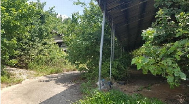2025타경12106 충청남도 천안시 동남구 수신면 신풍리 143-8 농가관련시설 경매 이미지