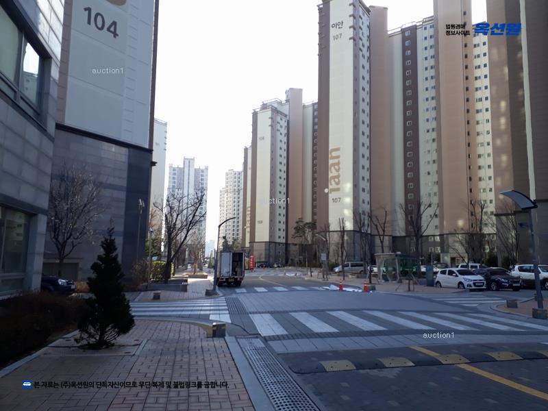 2024타경100205 충청남도 천안시 서북구 천안대로 999-7, 천안두정역이안더센트럴 106동 7층 703호 아파트[공급34평형] 경매 이미지