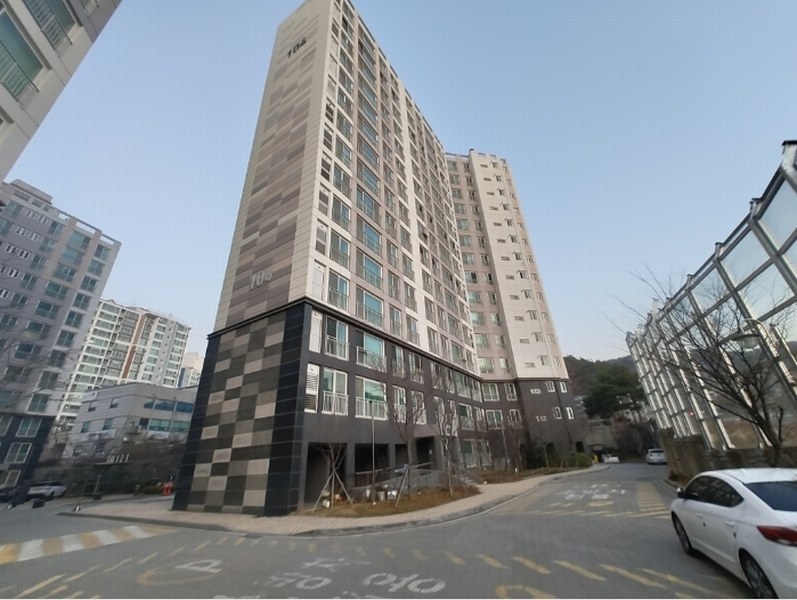 2024타경117074 충청남도 천안시 동남구 각원사길 114-7, 안서코아루 102동 6층 601호 아파트[공급23평형] 경매 이미지