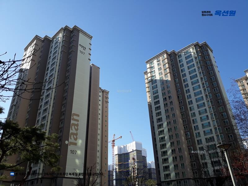 2025타경11792 충청남도 천안시 서북구 천안대로 999-7, 천안두정역이안더센트럴 108동 4층 401호 아파트[공급34평형] 경매 이미지