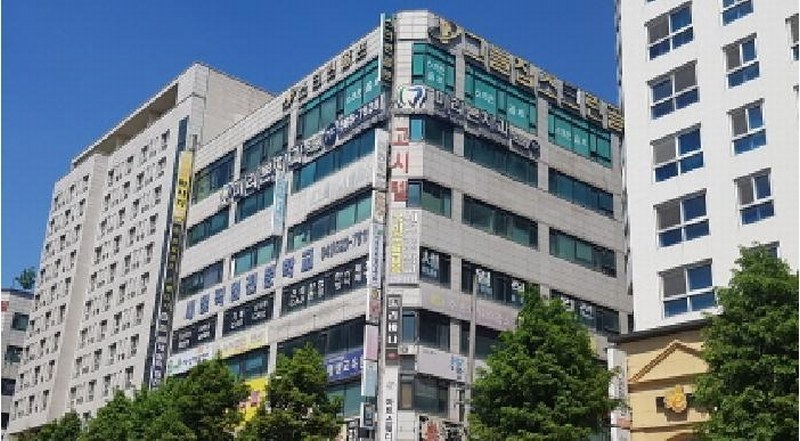 2025타경12039 충청남도 천안시 서북구 성정두정로 12, 메트로죤-1 4층 405호 근린상가 경매 이미지