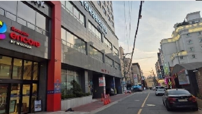 2025타경424 충청남도 천안시 서북구 차돌들길 12, 천안라마다앙코르호텔 2층 204호 근린상가 경매 이미지
