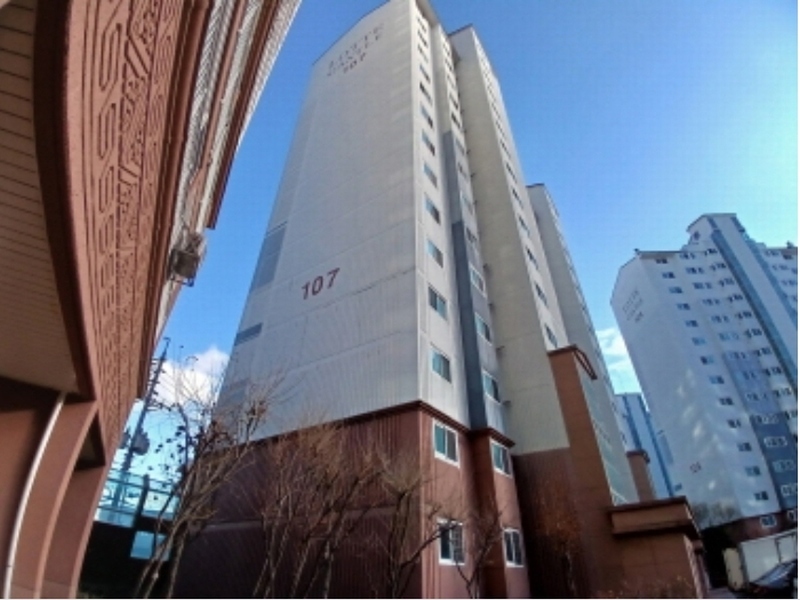 2024타경61221 충청남도 서산시 안견로 365-10, 서산롯데캐슬 107동 1층 101호 아파트[공급23평형] 경매 이미지