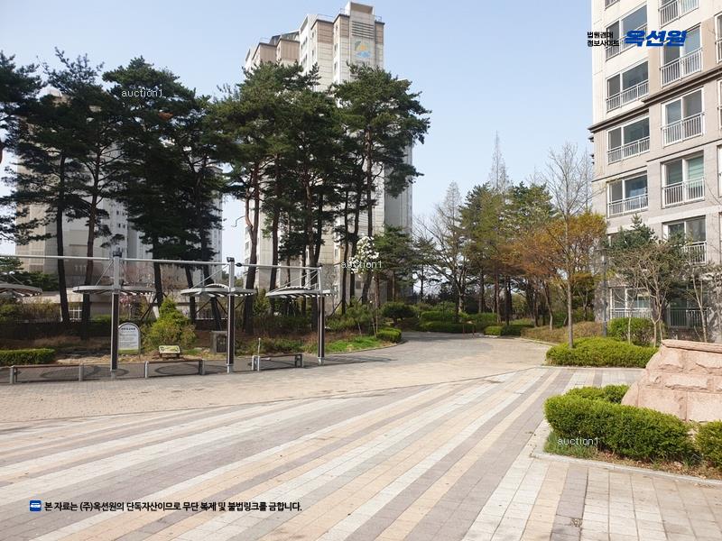 2025타경50976 충청남도 당진시 송산면 유곡로 20, 당진엠코타운 111동 10층 1001호 아파트[공급33평형] 경매 이미지