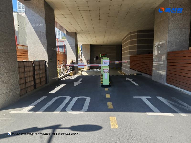 2024타경122633 대구광역시 중구 중앙대로 312, 반월당아너스제네스타워오피스텔 7층 726호 오피스텔[계약13평형] 경매 이미지