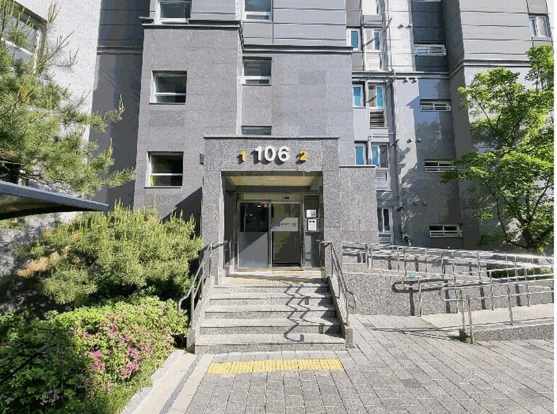 2025타경7915 대구광역시 남구 대봉로 12, 앞산봉덕영무예다음 106동 11층 1101호 아파트[공급33평형] 경매 이미지