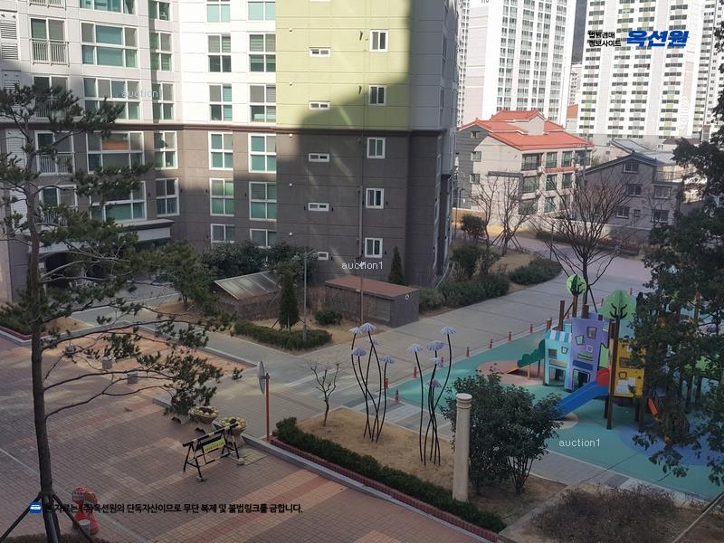 2025타경10337 경상남도 김해시 김해대로1902번길 62경상남도 김해시 김해대로1902○○○○, 구산이진캐스빌2단지아파트 202동 2층 201호구산이진○○ 아파트[공급33평형] 경매 이미지