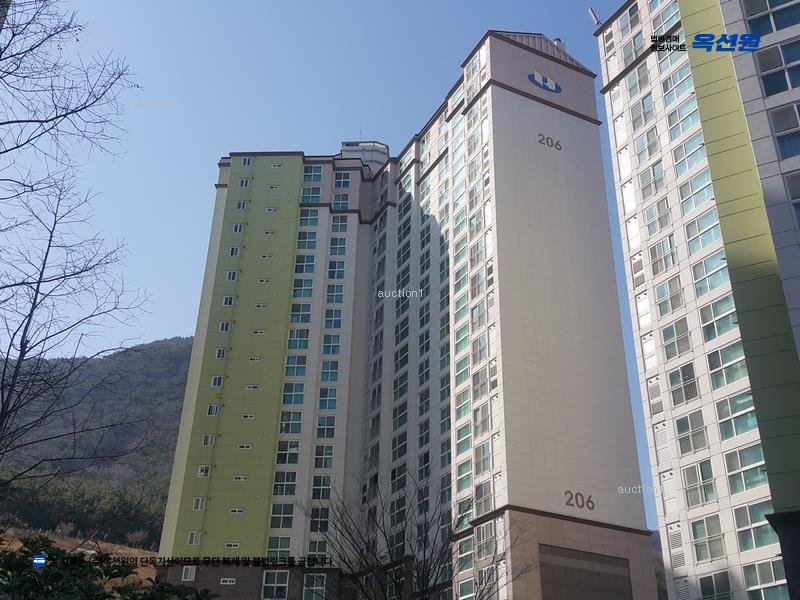 2025타경10337 경상남도 김해시 김해대로1902번길 62경상남도 김해시 김해대로1902○○○○, 구산이진캐스빌2단지아파트 202동 2층 201호구산이진○○ 아파트[공급33평형] 경매 이미지