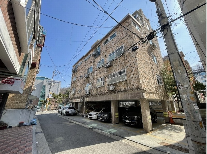 2024타경105857 서울특별시 양천구 목동중앙북로16길 62-3, 동인리치빌 2층 202호 다세대(빌라)[공급11평형] 경매 이미지