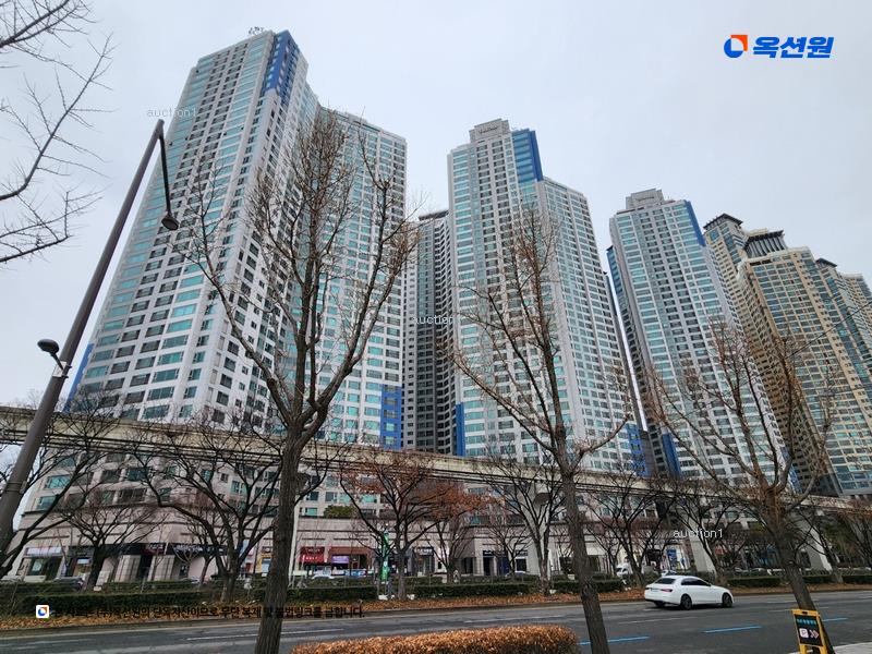 2023타경101363 대구광역시 동구 동대구로 59, 대우트럼프월드수성 7층 씨동 703호 아파트 경매 이미지