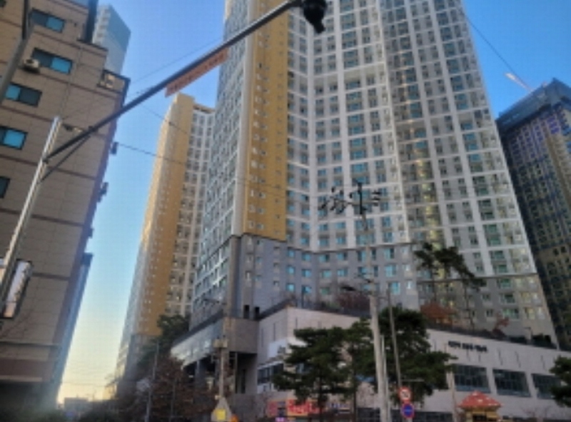 2024타경44631 대구광역시 달서구 용산로12길 77, 죽전역코오롱하늘채 101동 18층 1801호 아파트[공급34평형] 경매 이미지