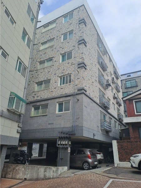 2025타경8182 서울특별시 강서구 가로공원로76가길 22, 현대블루밍 102동 2층 201호 근린상가 경매 이미지